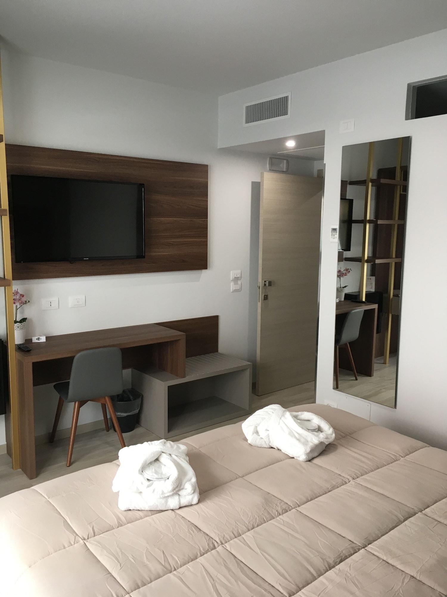 Hotel 8room Catania